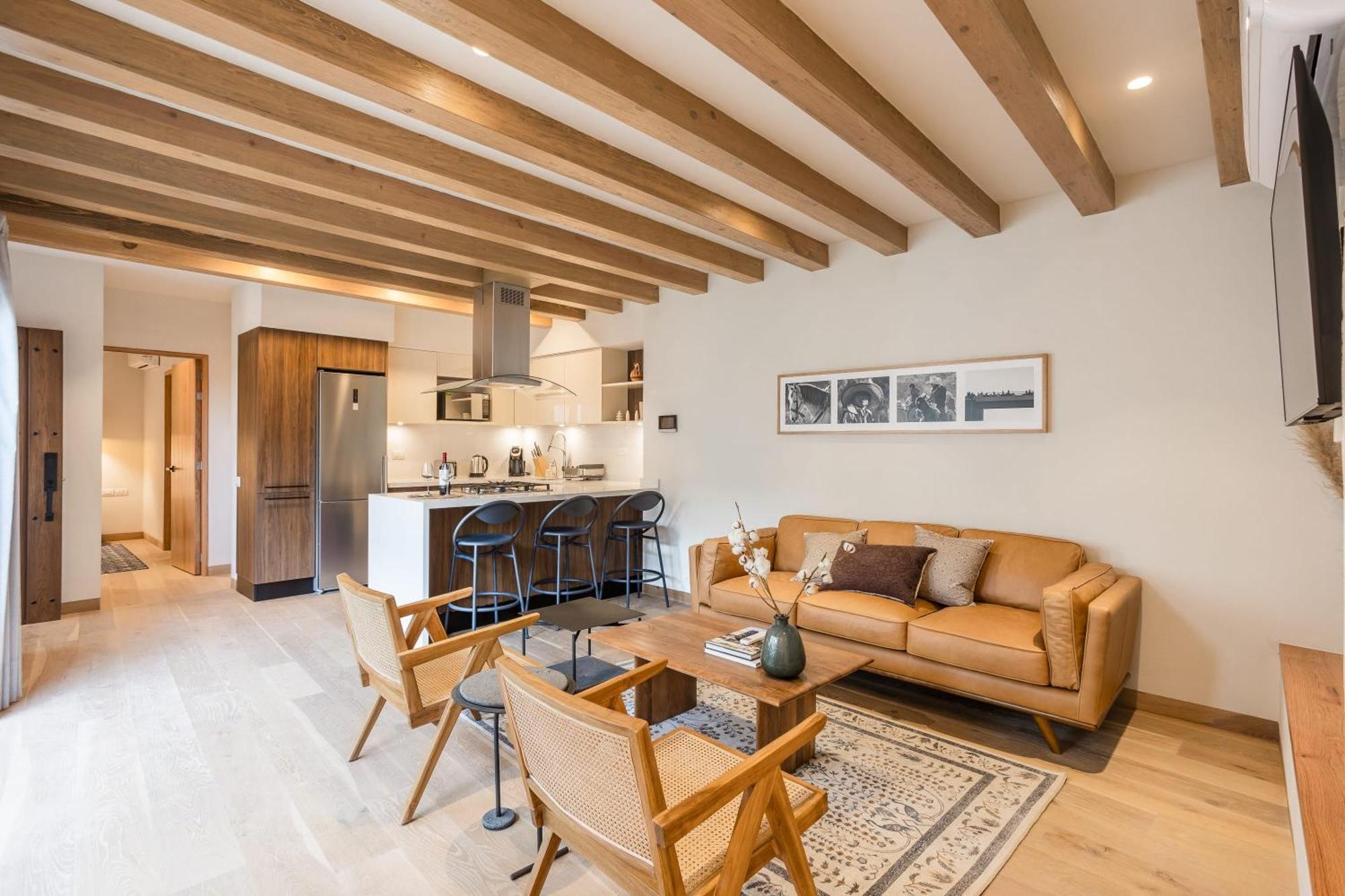 Le Cottage San Miguel De Allende, Modern Luxury In Centro With Pool & Jacuzzi Room photo