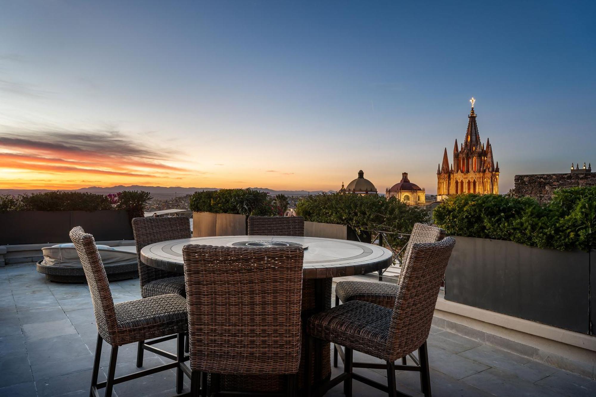 Le Cottage San Miguel De Allende, Modern Luxury In Centro With Pool & Jacuzzi Exterior photo