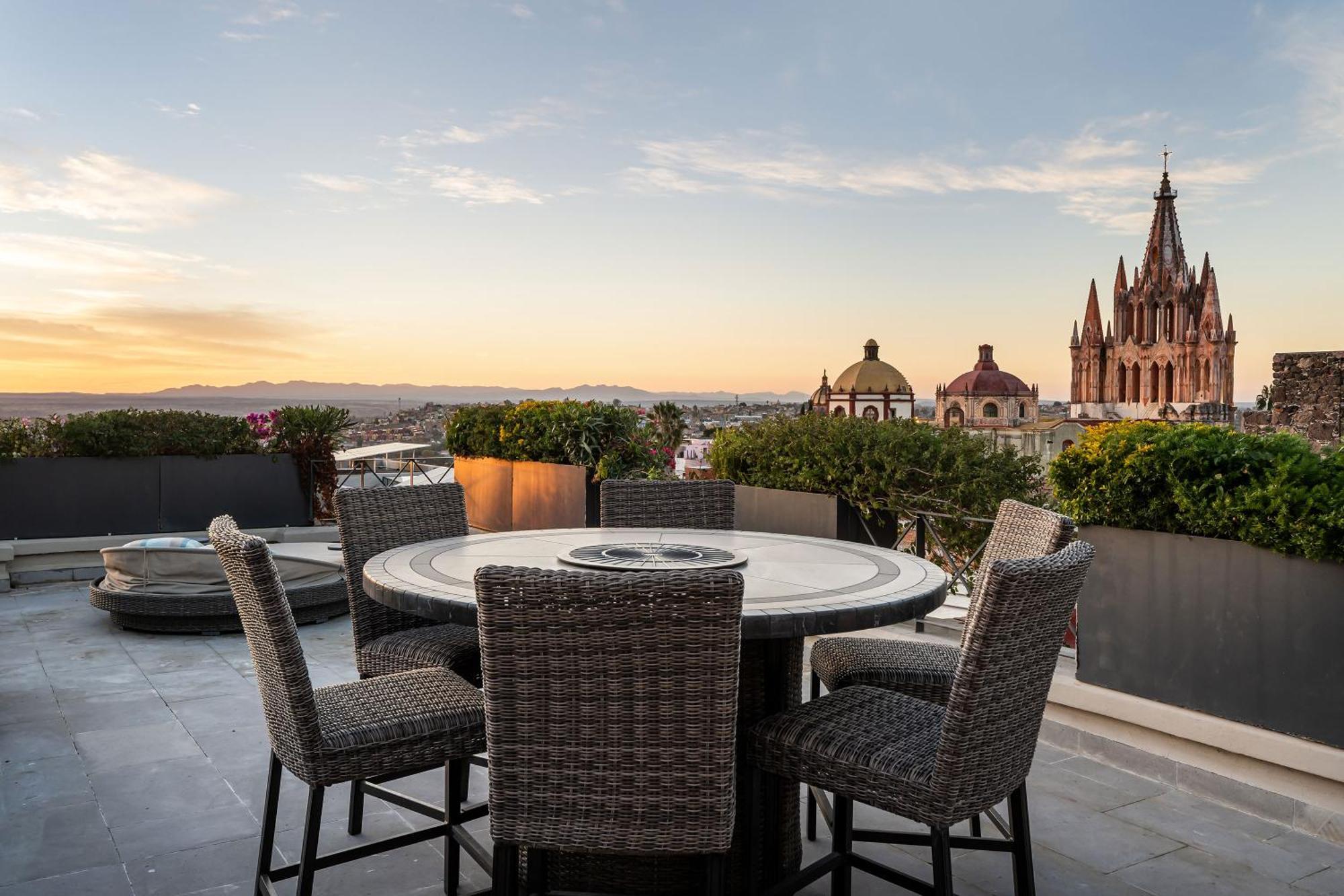 Le Cottage San Miguel De Allende, Modern Luxury In Centro With Pool & Jacuzzi Exterior photo